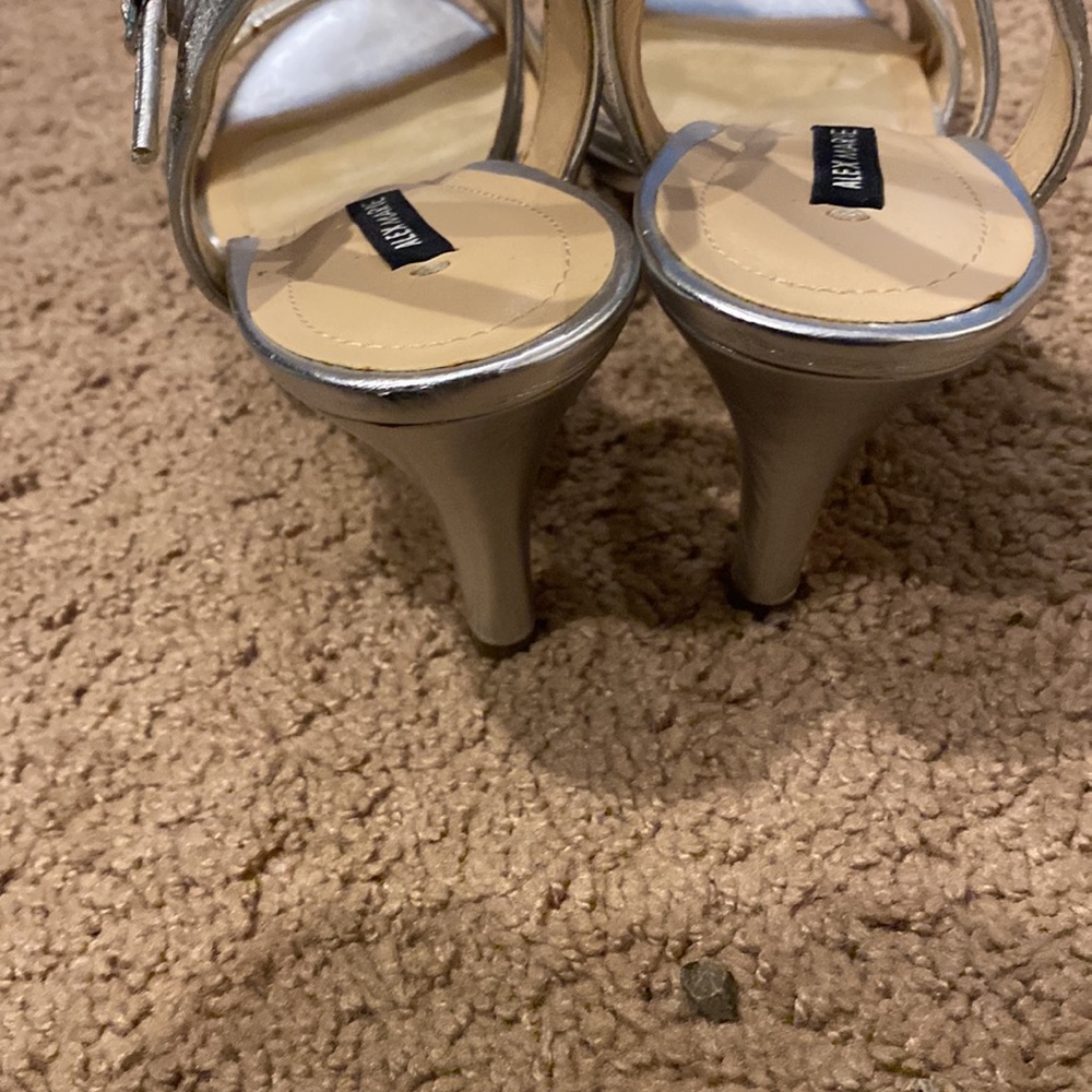Alex Marie womens silver prom homecoming glitter heels Sz 9 - Picture 3 of 4